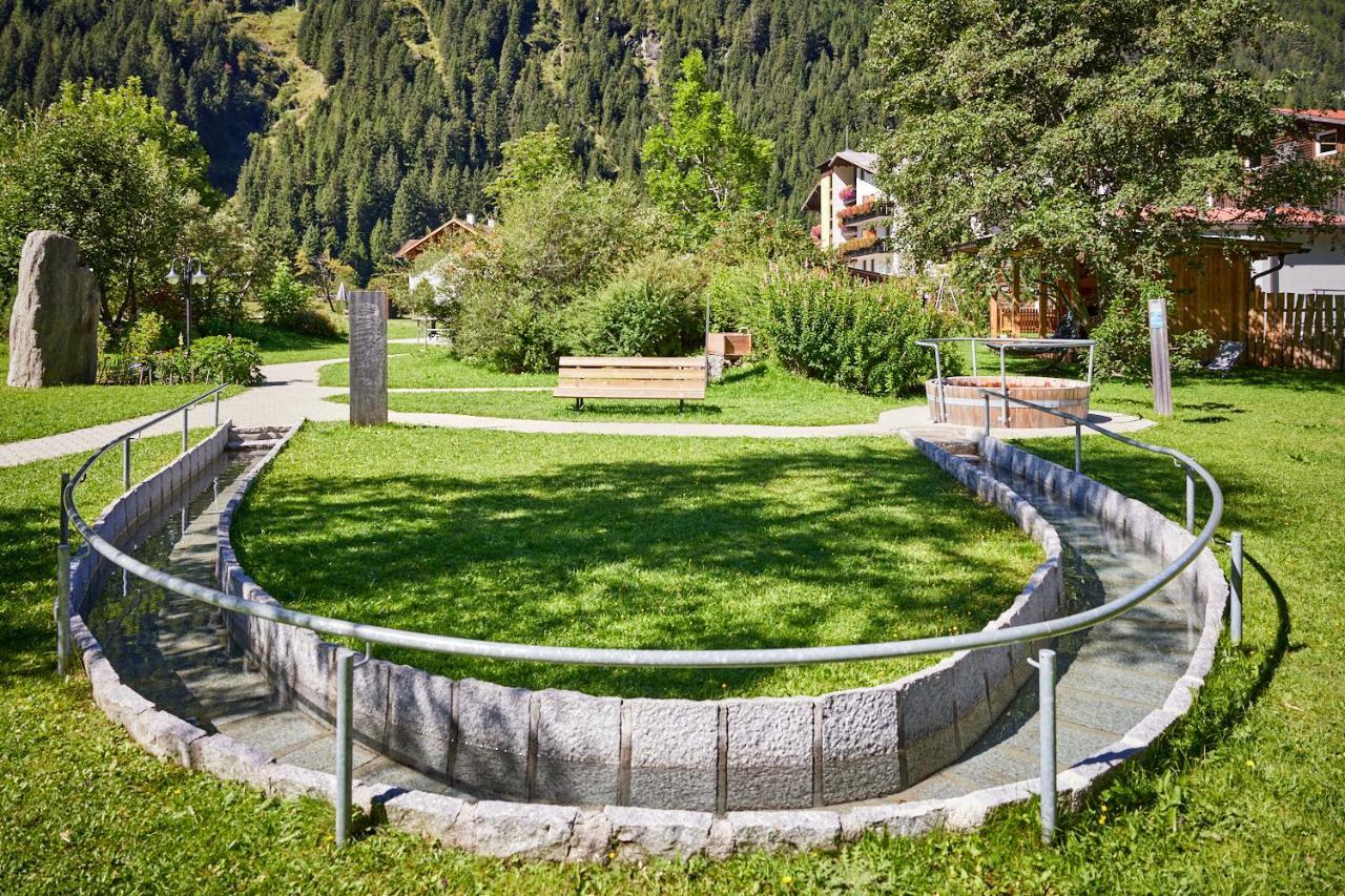Bio Hotel Stillebach Sankt Leonhard im Pitztal Exterior foto