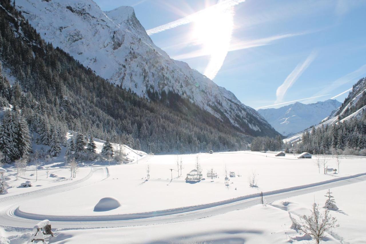 Bio Hotel Stillebach Sankt Leonhard im Pitztal Exterior foto